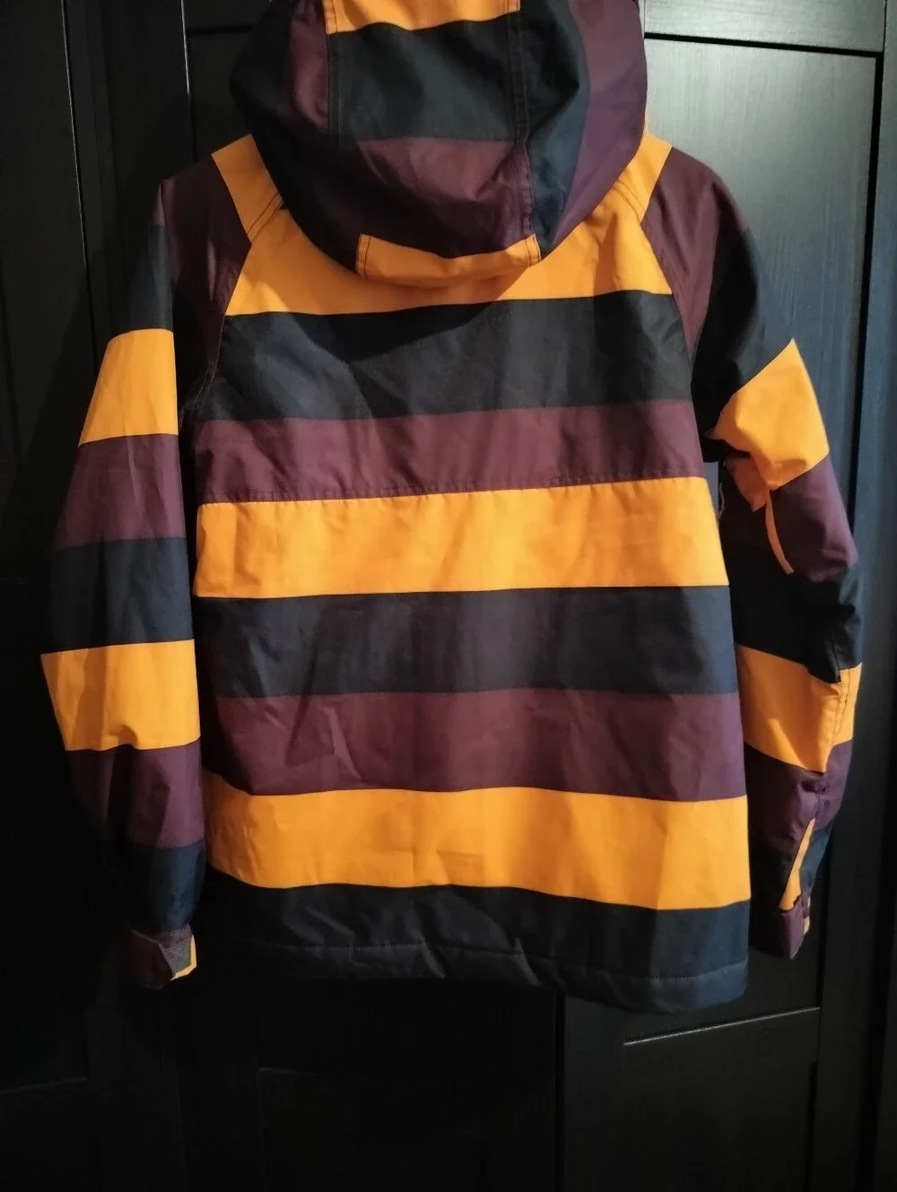 NEW Nikita snowboarding Hooded Snow Skirt Jacket Orange Dark Plum, Black, Medium - Picture 3 of 9